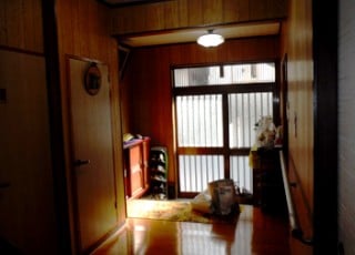 玄関ホール