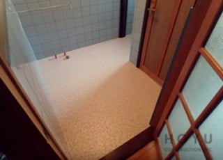 トイレ床